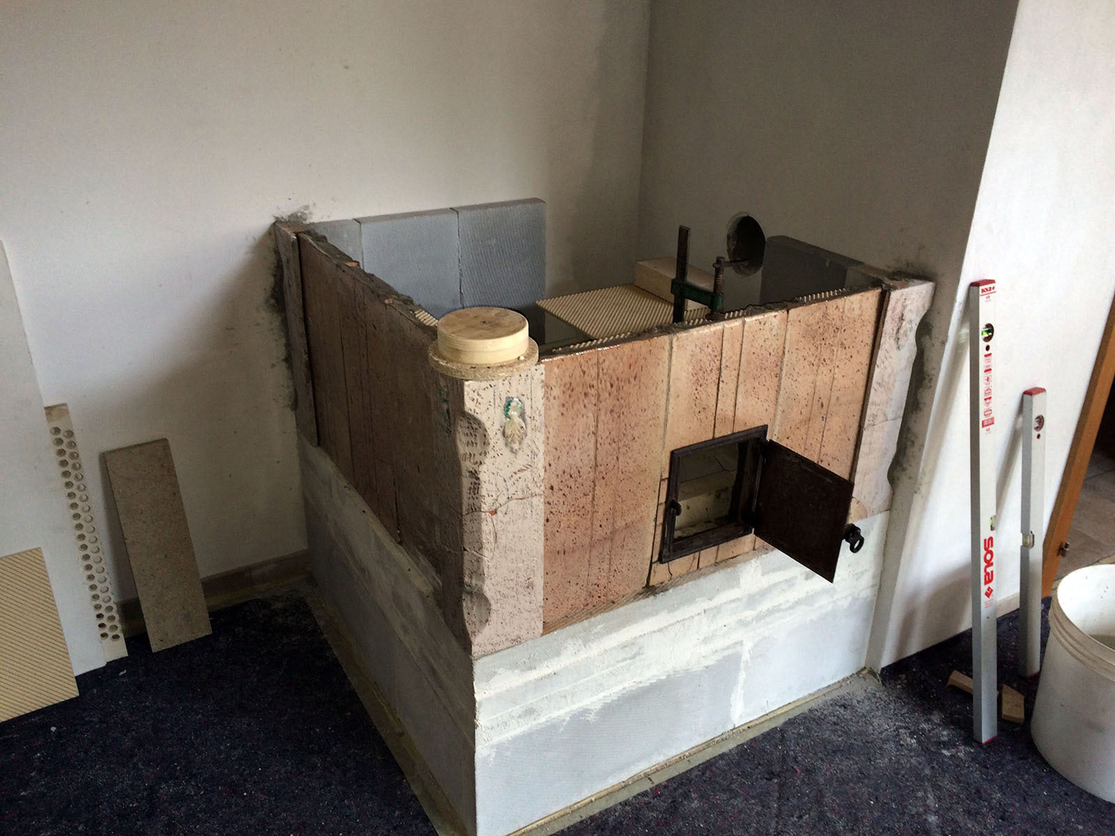 Realizzazione di una stufa a olle antica stufarte.it